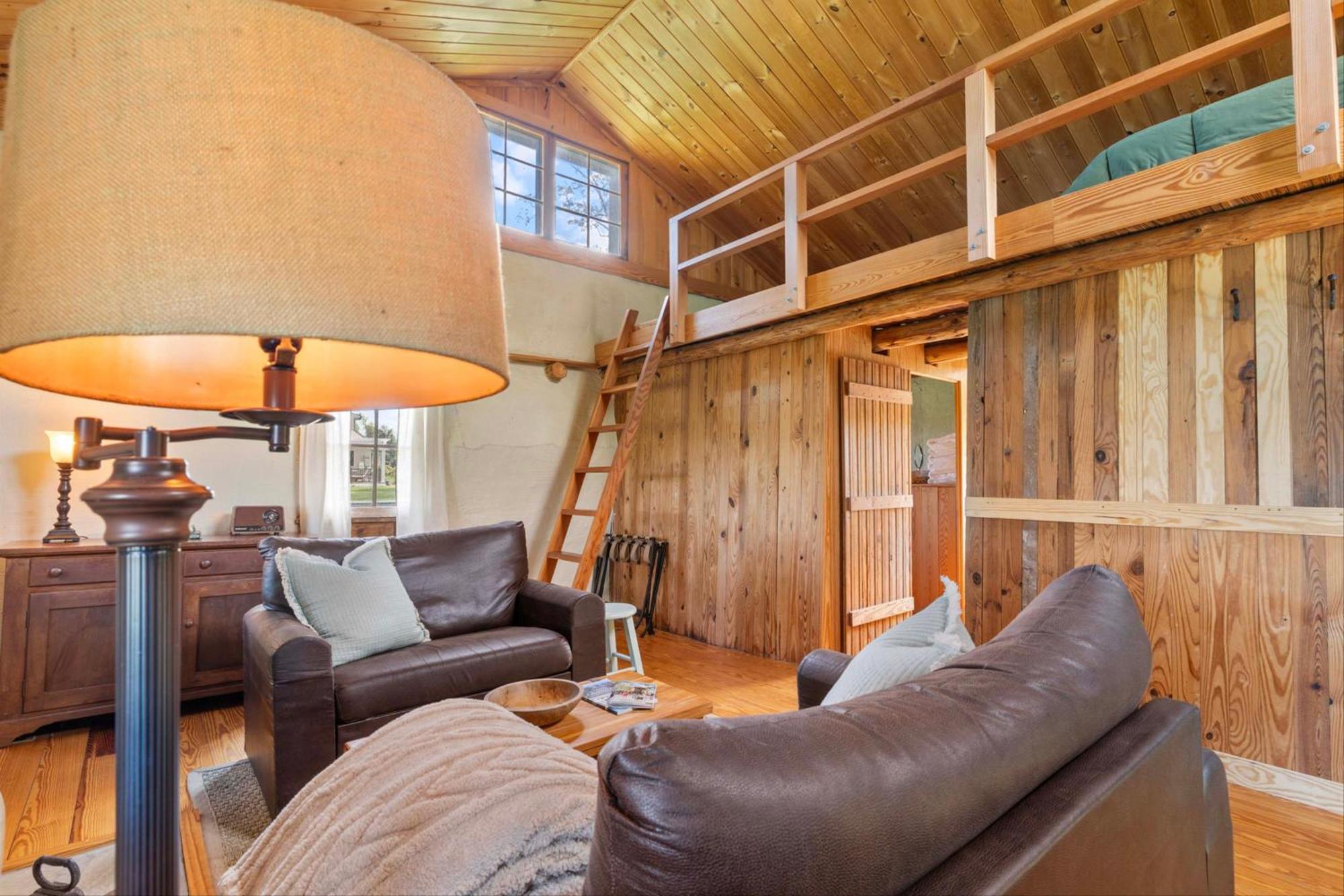 Rustic Baileys Retreat Cabin Near Wineries! Crozet ภายนอก รูปภาพ